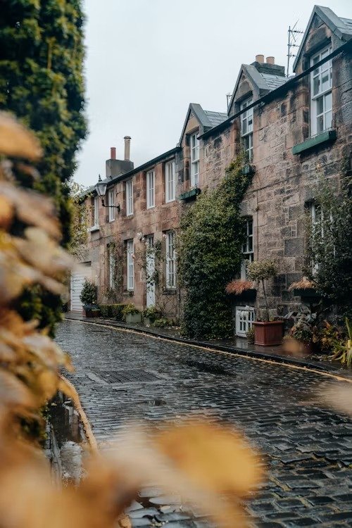 Modern residential property — guaranteed rent and management for landlords